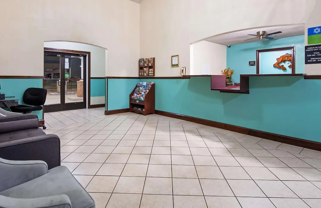 Surestay Hotel By Best Western Greenville-1