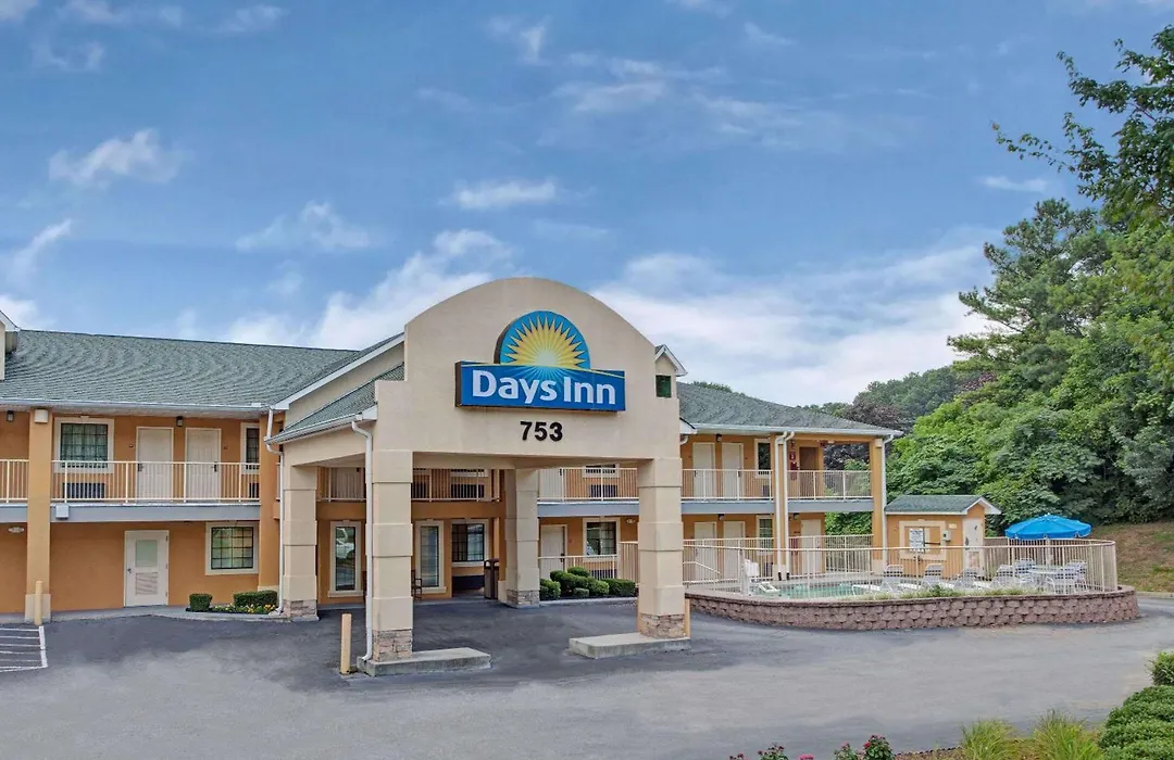 Days Inn By Wyndham Marietta White Water-1