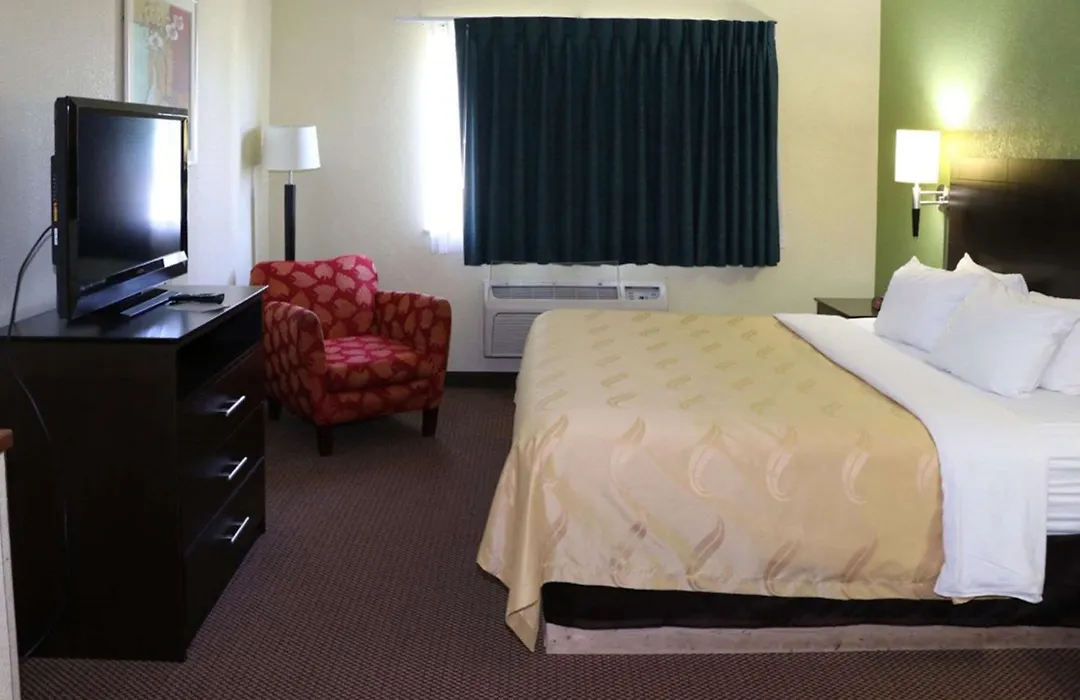 Quality Inn Evansville Eastland Area-1