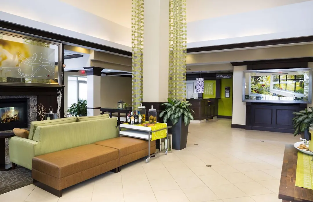 Hilton Garden Inn Hampton Coliseum Central-1