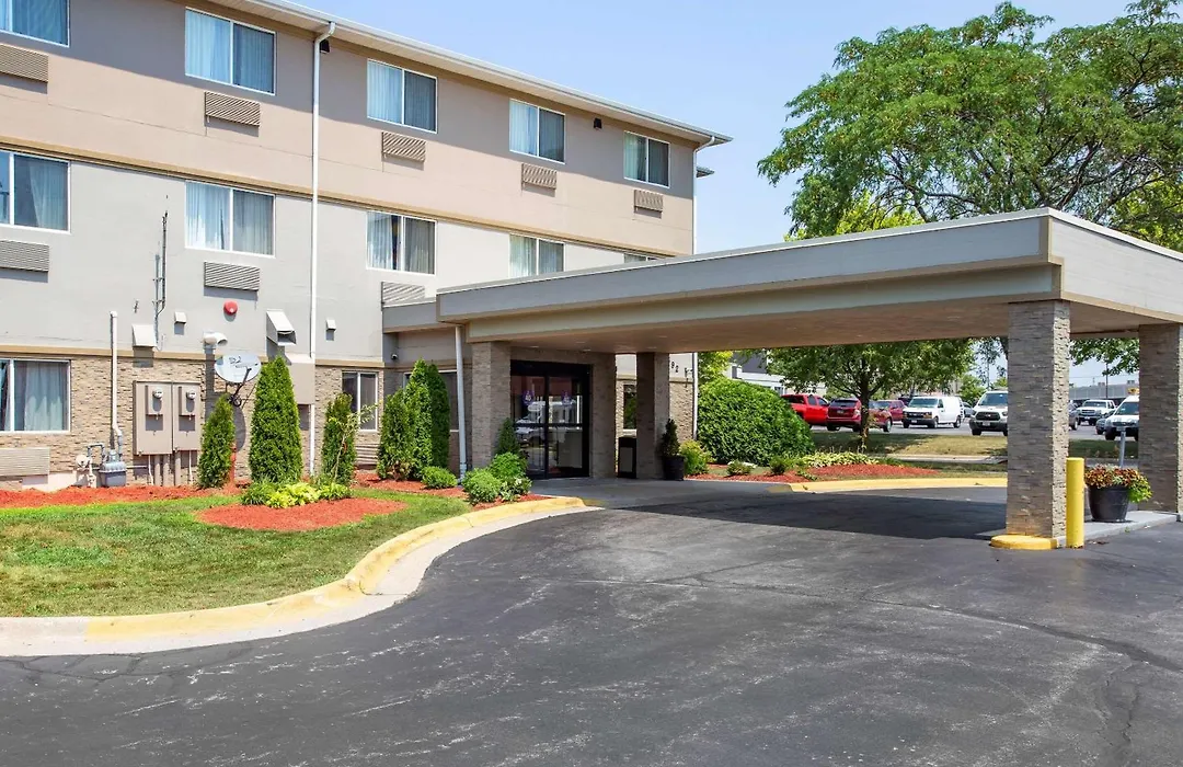 Comfort Inn Rockford Near Casino District-1