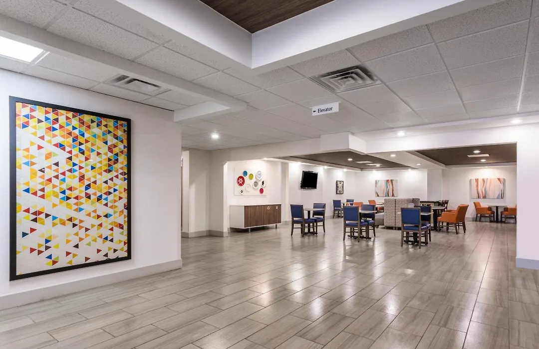 Holiday Inn Express And Suites - Petersburg - Fort Lee By Ihg-1
