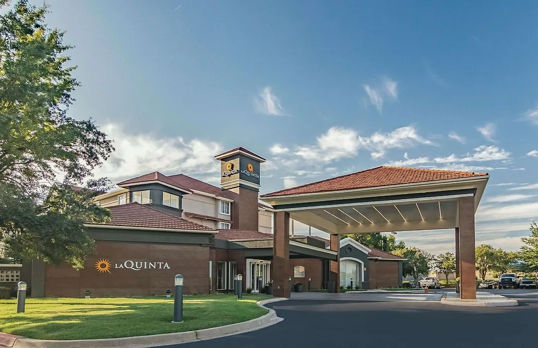 La Quinta By Wyndham Alexandria Airport-1