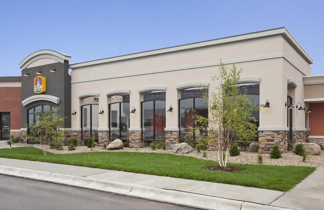 Best Western Plus Willmar-1