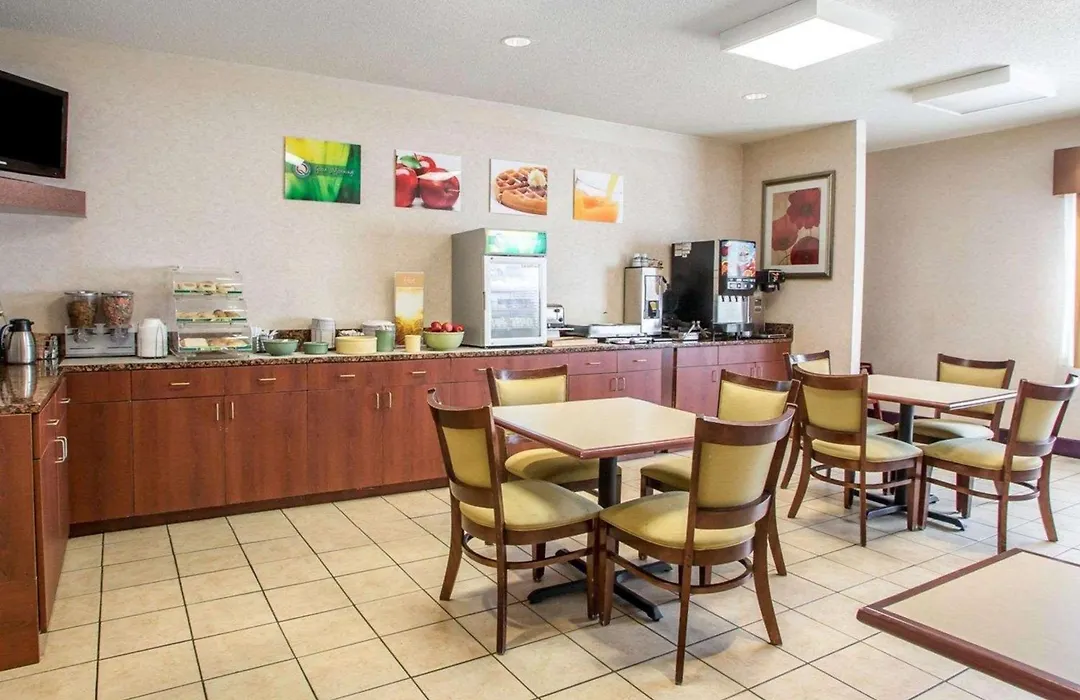 Quality Inn Merrillville-1
