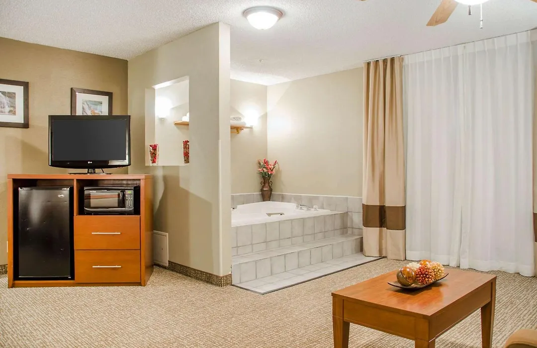 Comfort Inn-1