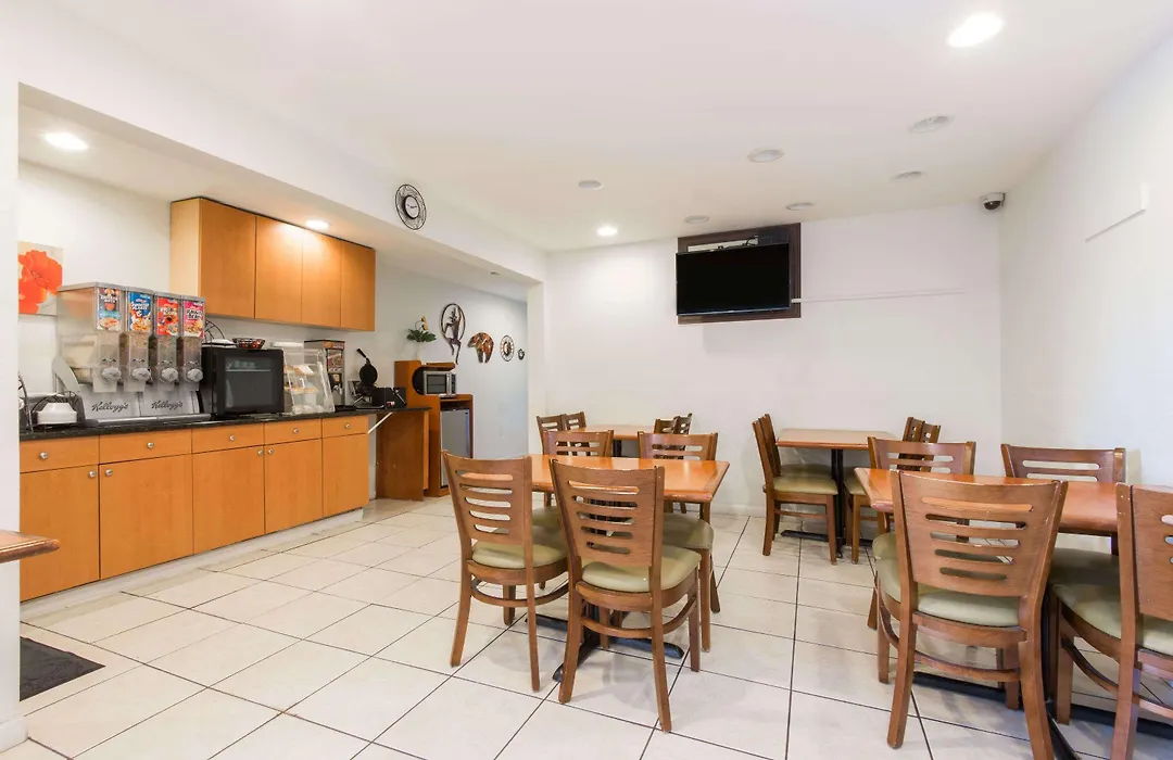 Knights Inn & Suites Gallup-1