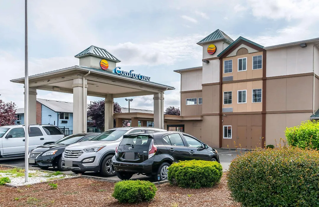Comfort Inn Tacoma-1