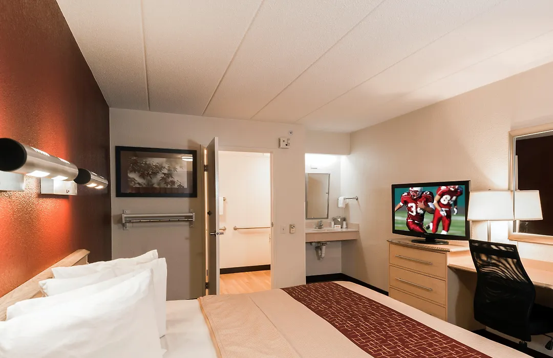 Red Roof Inn Elkhart-1