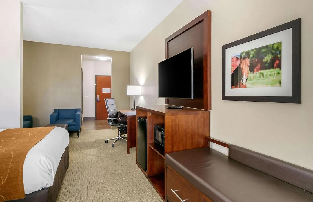 Comfort Suites Hopkinsville Near Fort Campbell-1