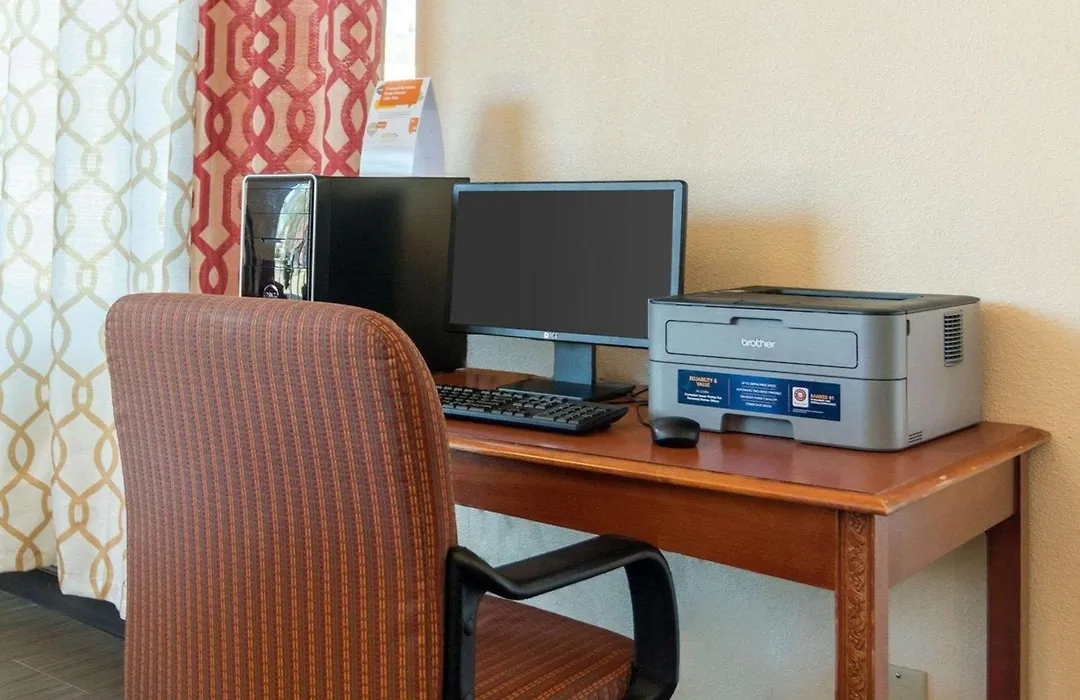 Homestay Inn & Suites-1