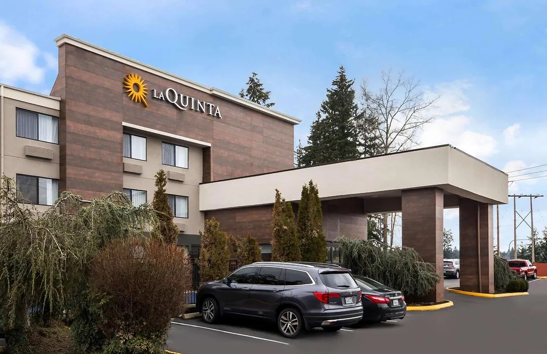 La Quinta Inn By Wyndham Everett-1