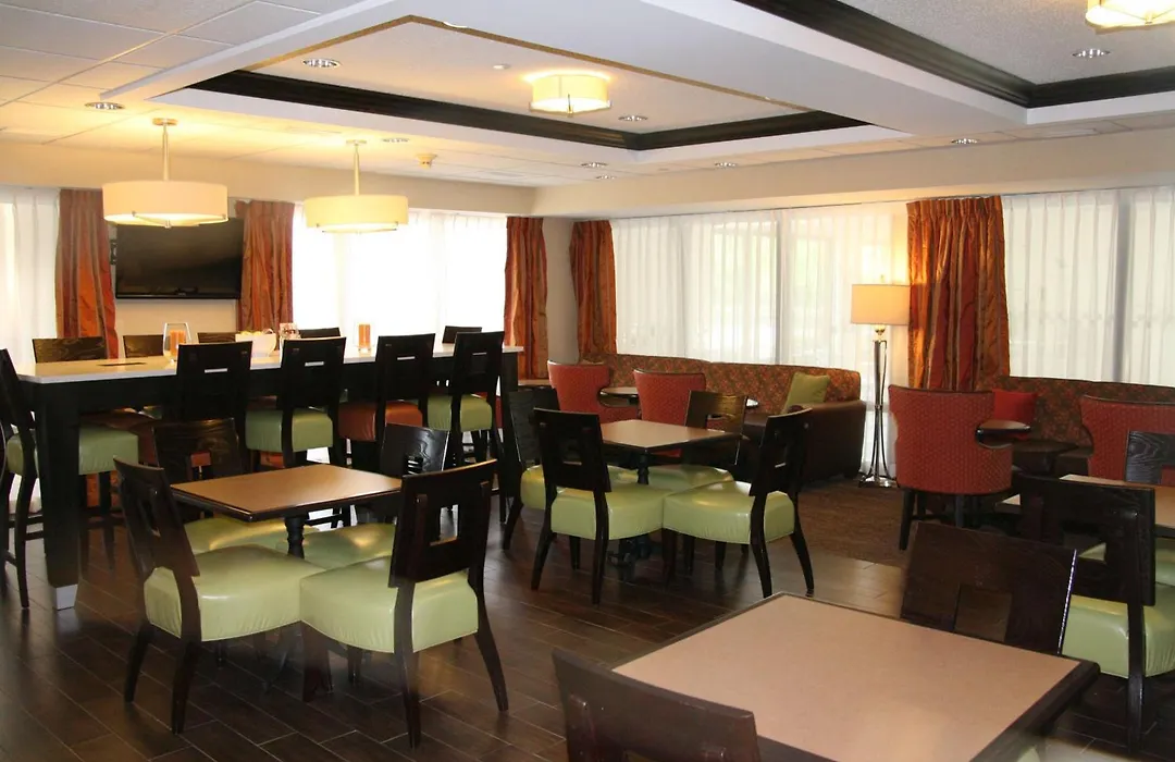 Hampton Inn Olive Branch-1