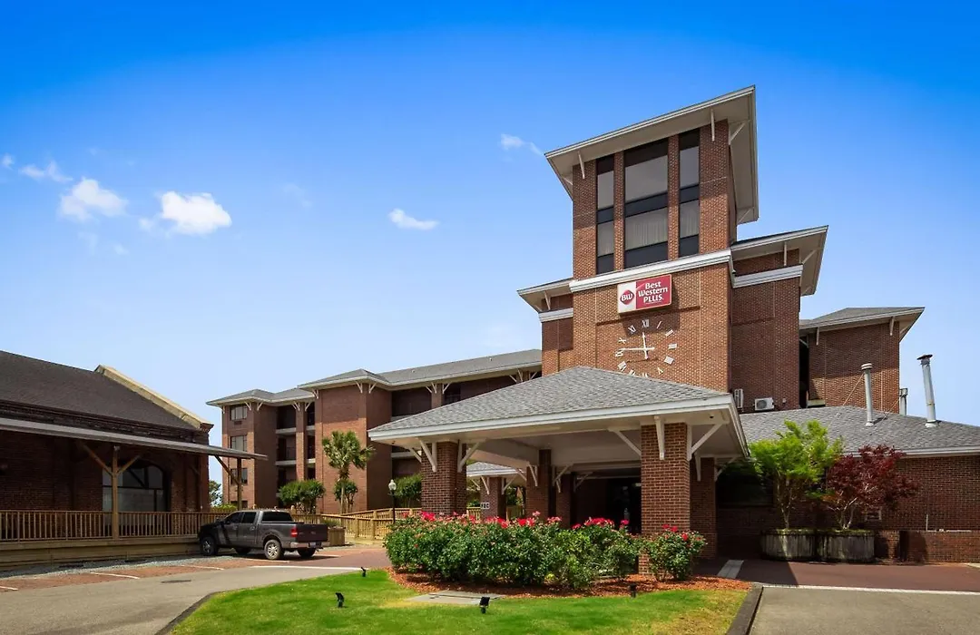 Best Western Plus Coastline Inn-1