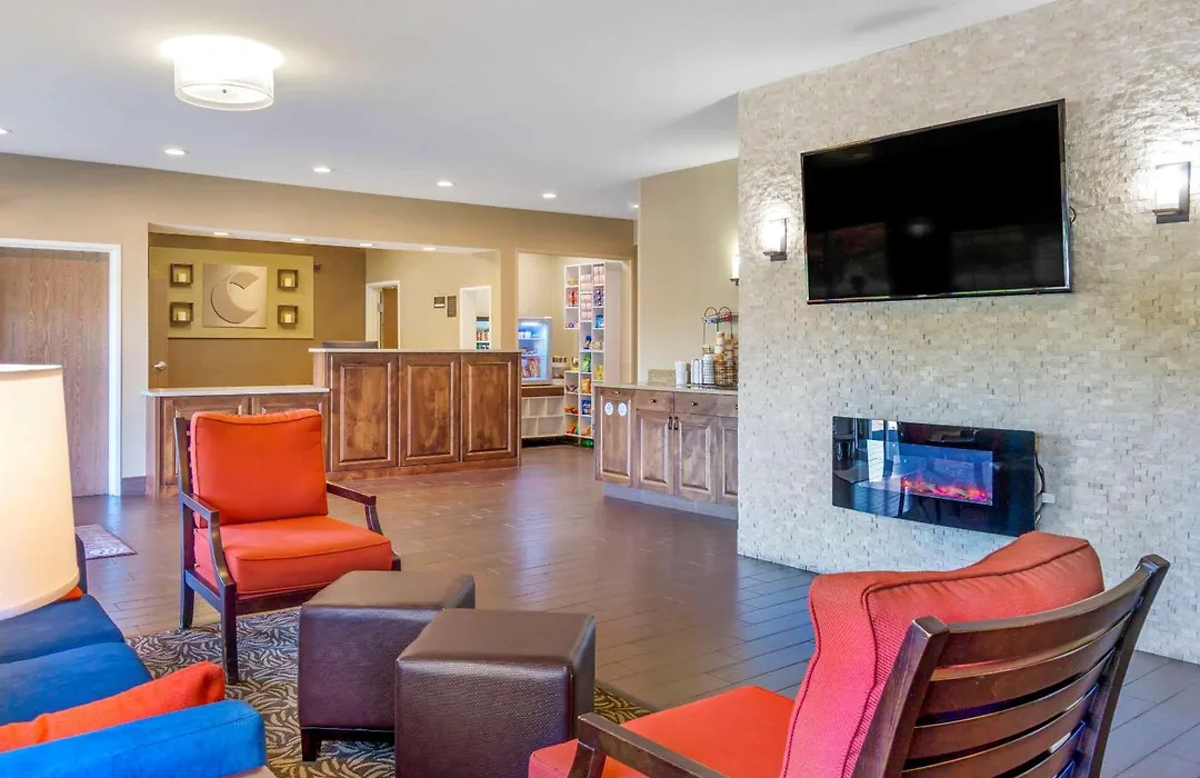 Comfort Inn Auburn - Seattle-1
