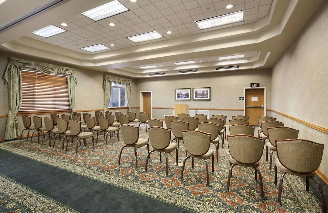 Ramada By Wyndham Olympia-1