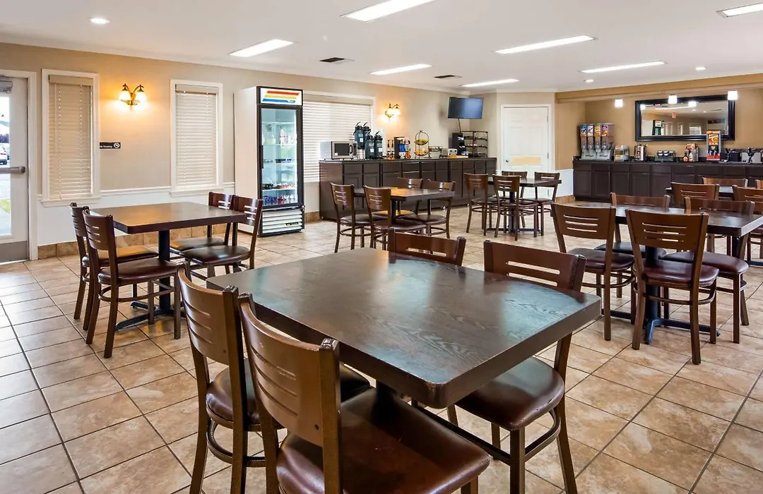 Best Western Lakewood- Historic Landmark-1