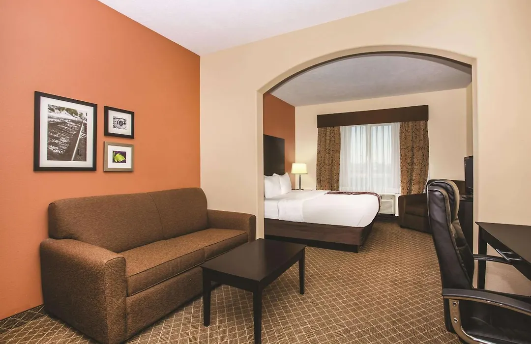 La Quinta By Wyndham Ely-1