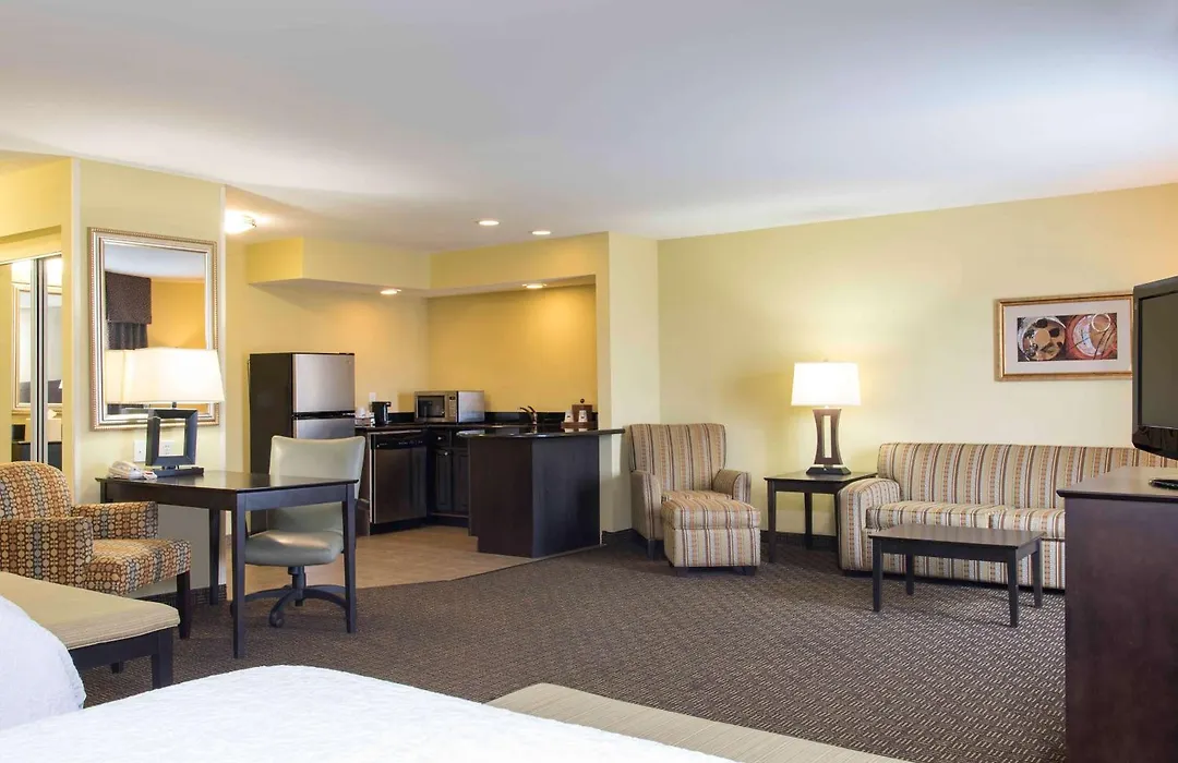 Hampton Inn & Suites Danville-1
