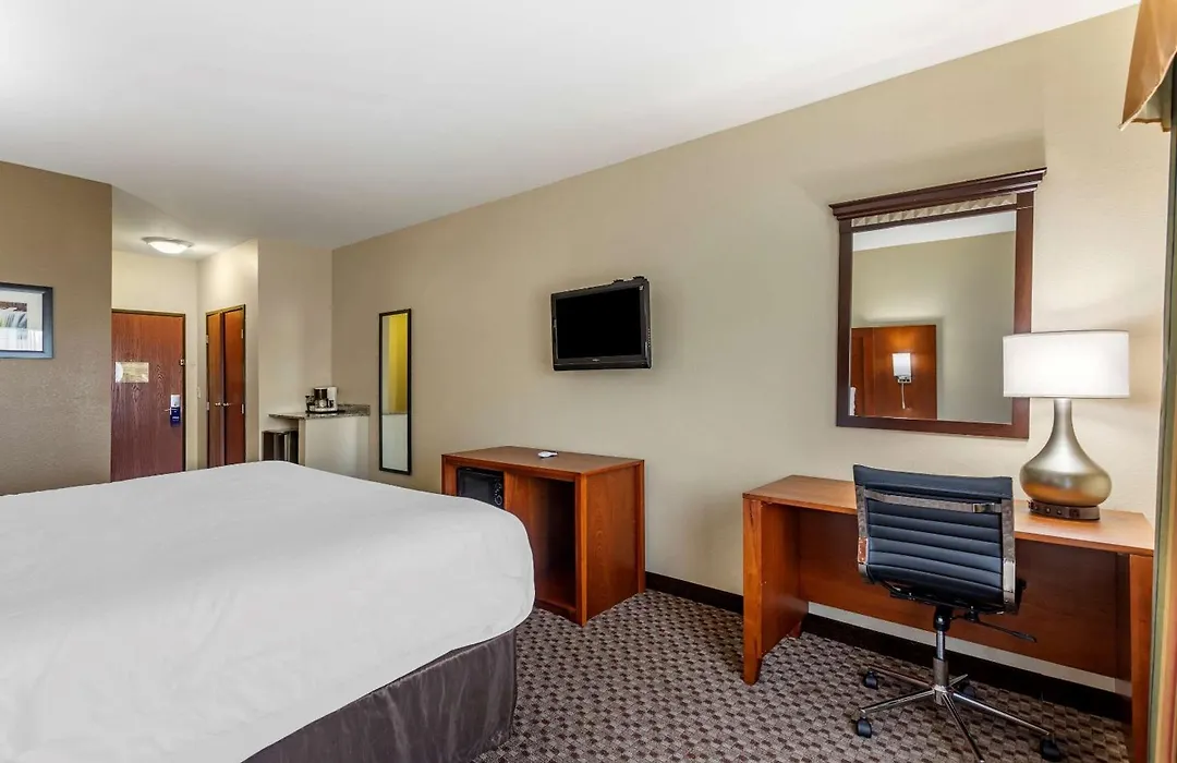 Comfort Inn & Suites Carbondale University Area-1