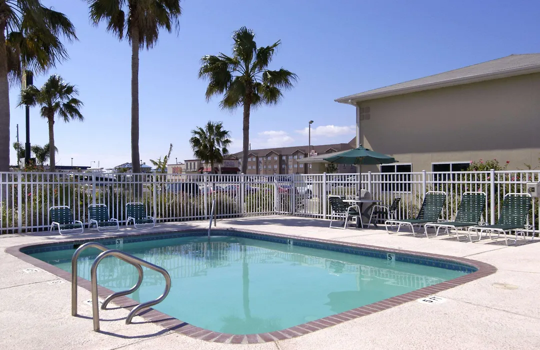 Conn Brown Harbour Inn Aransas Pass Corpus Christi-1
