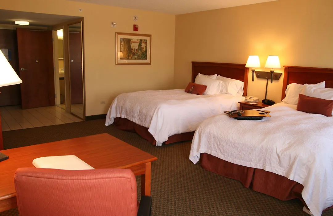 Hampton Inn Mchenry-1