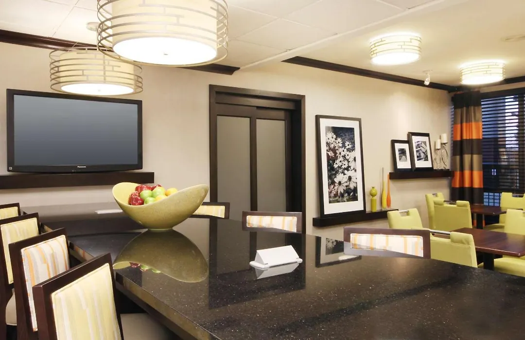 Hampton Inn Overland Park-1
