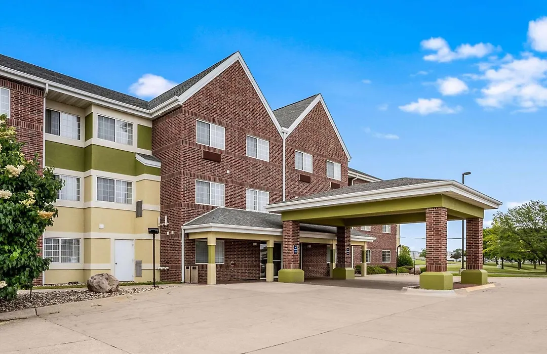 Mainstay Suites Cedar Rapids North - Marion-1