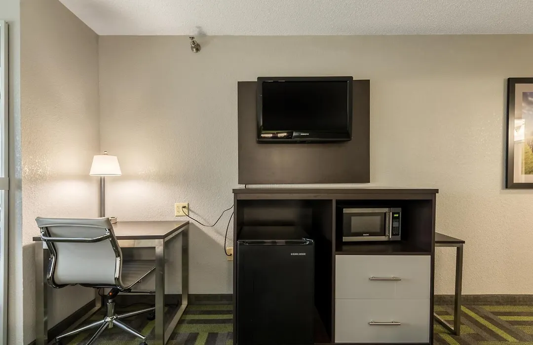 Quality Inn Grove City - Columbus South-1