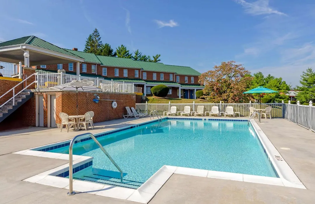 Quality Inn Waynesboro - Skyline Drive-1