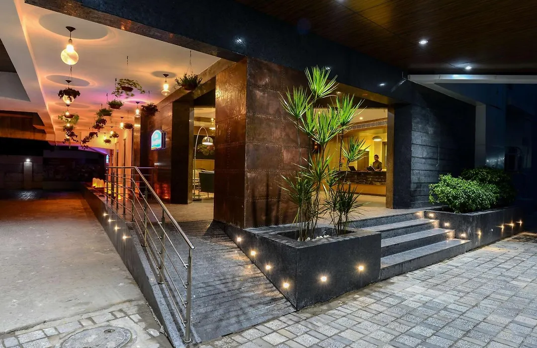 Howard Johnson By Wyndham, Kolkata Airport-1