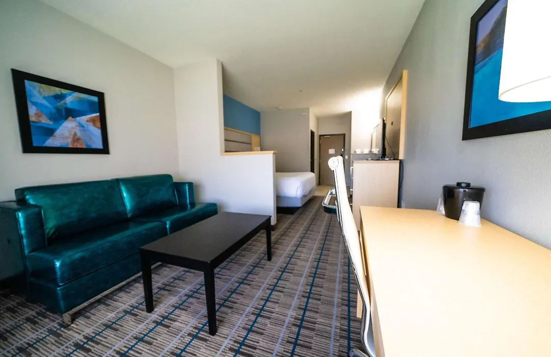 Best Western Brigham City Inn & Suites-1