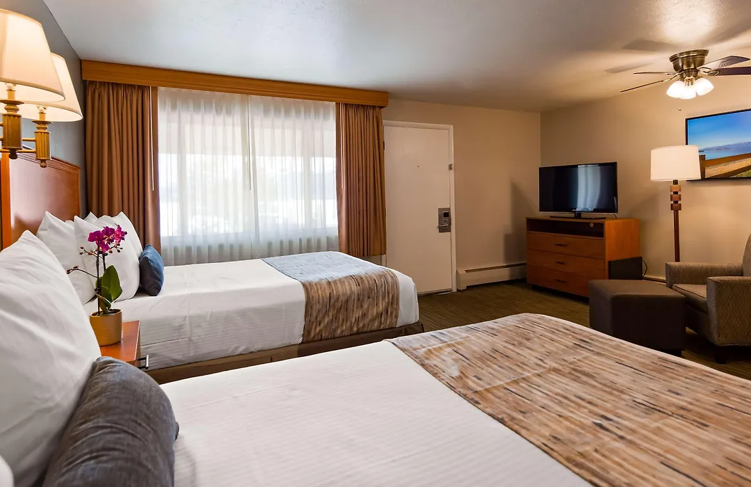 Best Western Ptarmigan Lodge-1