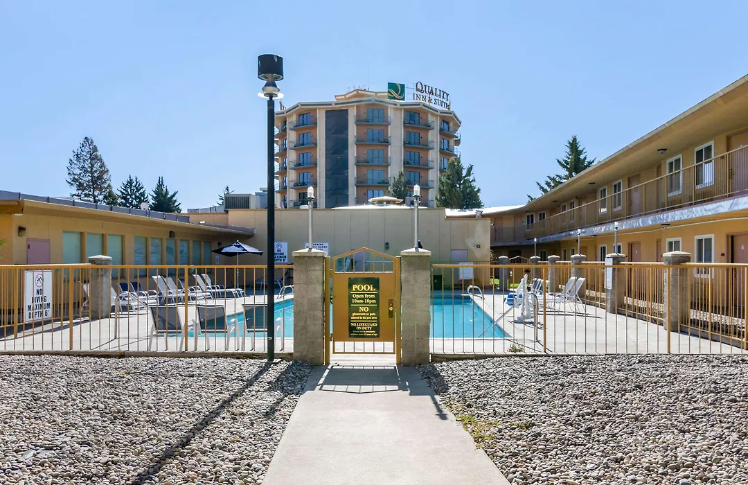Comfort Suites Idaho Falls-1