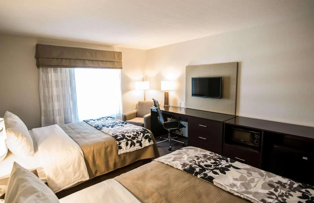 Sleep Inn & Suites Garden City-1