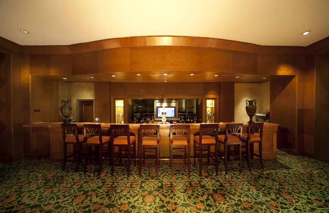 Mangkuluhur Artotel Suites-1