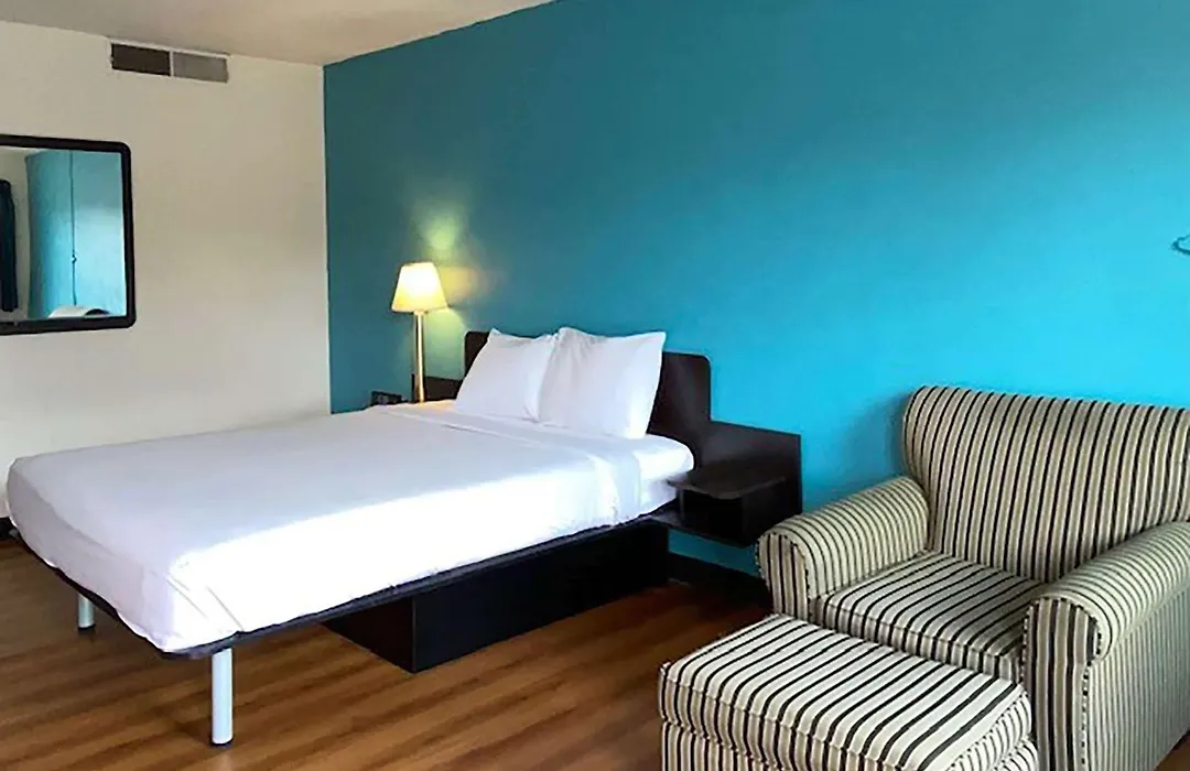 Travelodge Inn & Suites By Wyndham Missoula University Park-1