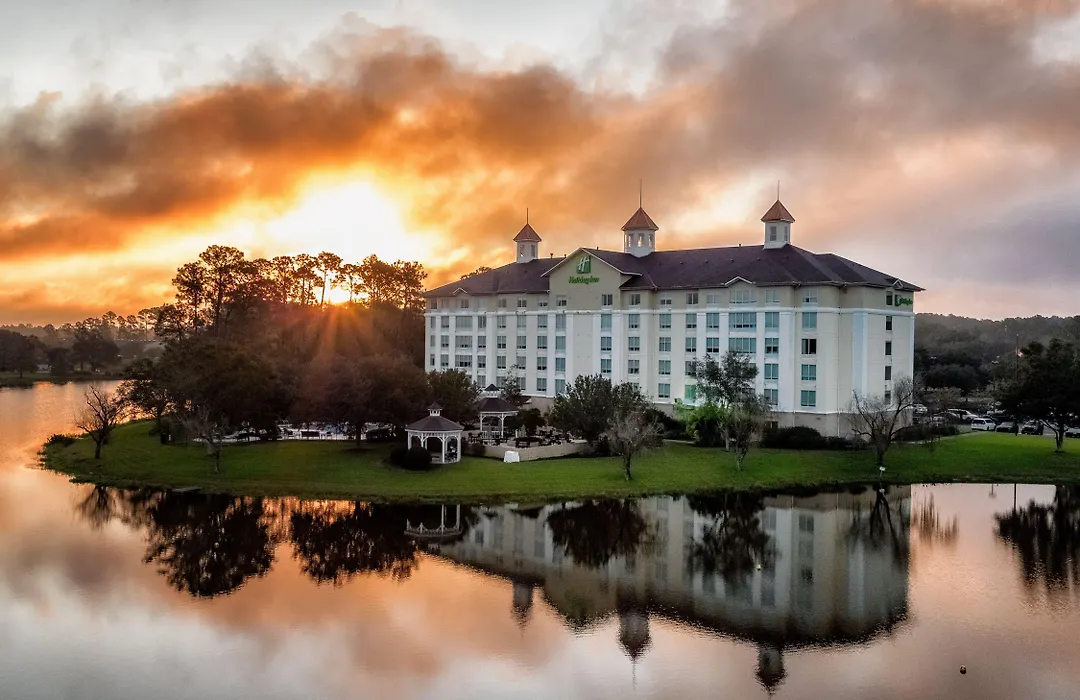 Comfort Suites At The World Golf Village-1