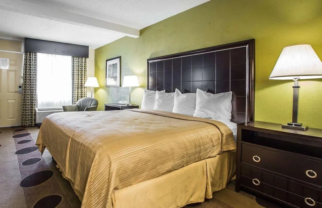 Quality Inn Greenwood Hwy 25-1