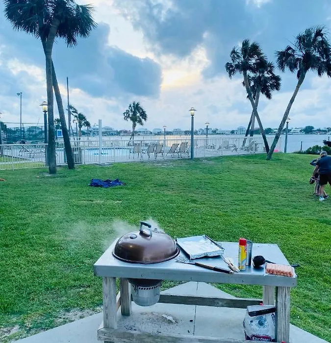 Oceanfront At Sabine Yacht And Racquet Club-1