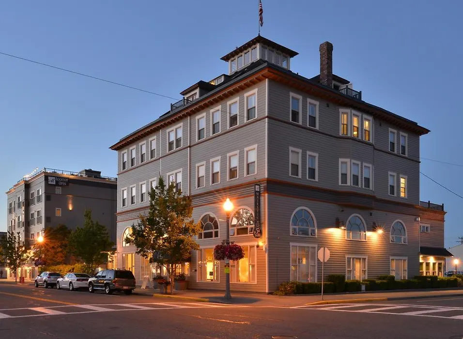 Majestic Inn And Spa-1