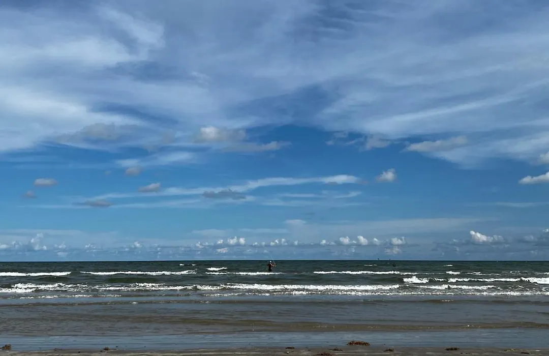 Sea Chase With An Ocean View At Casa Del Mar-1