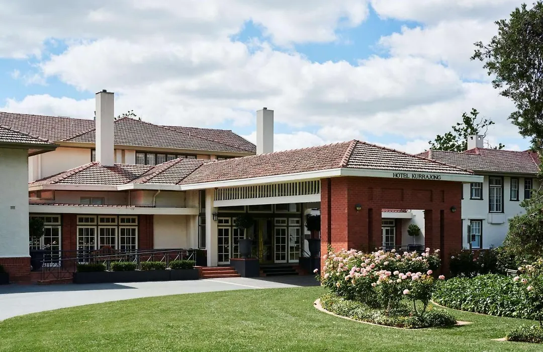 Hotel Kurrajong Canberra-1