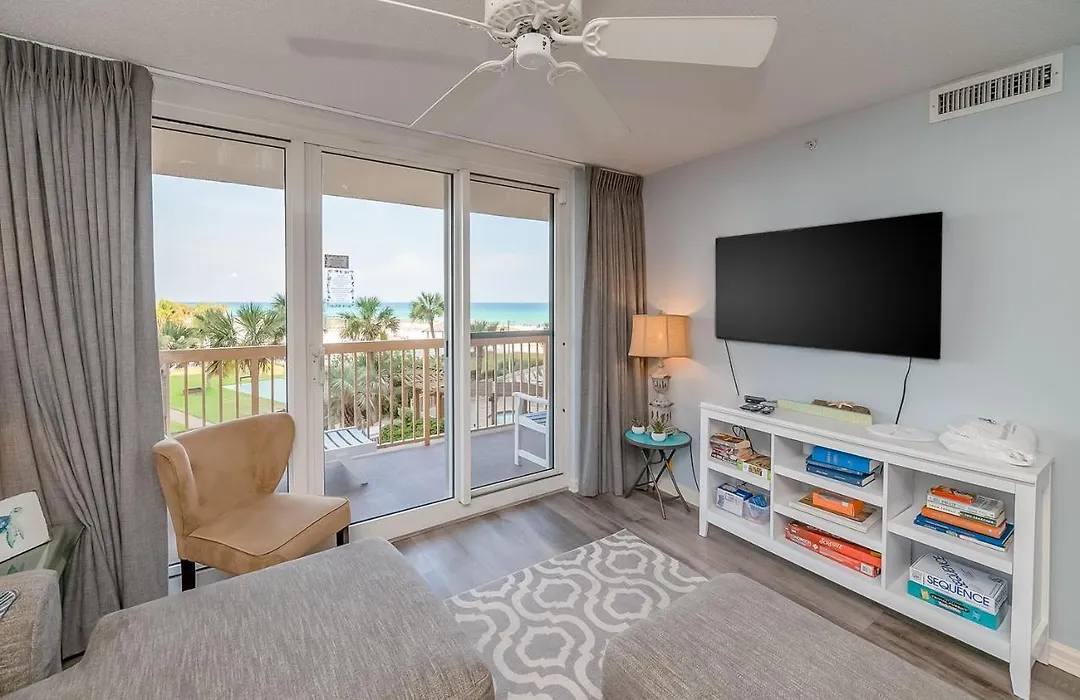Pelican Beach Resort 316-1