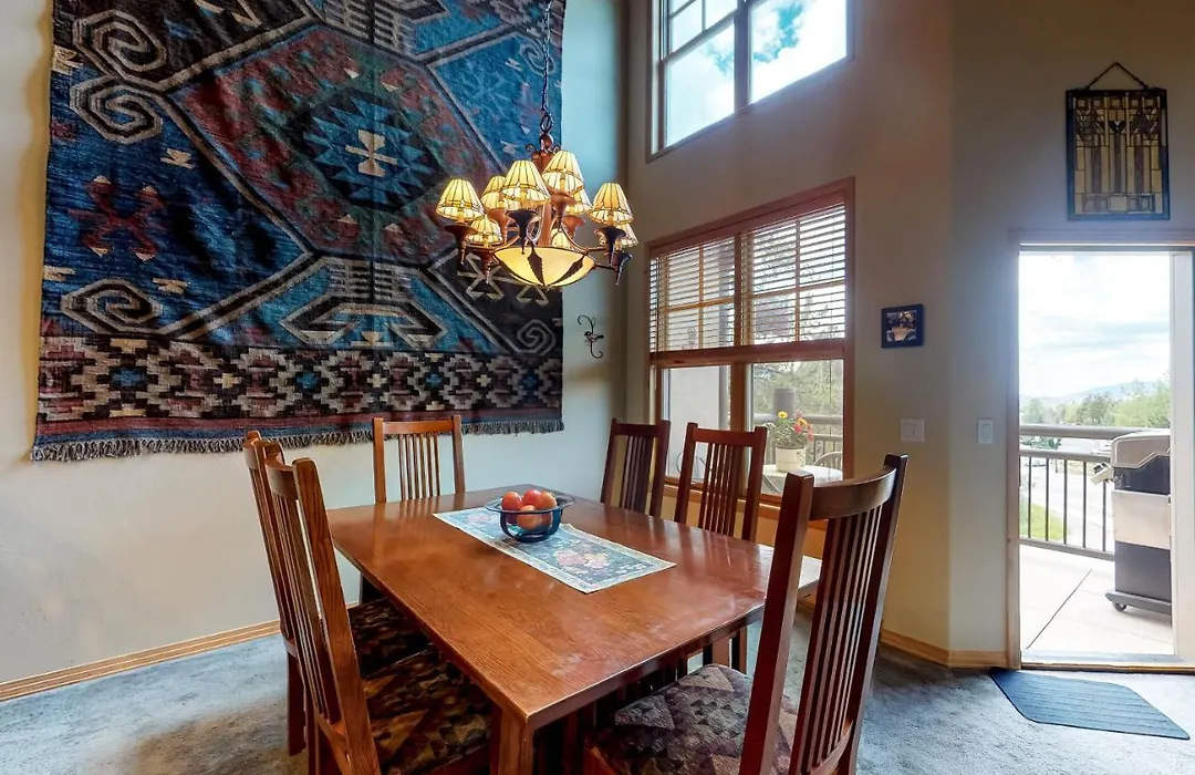 Breck Lodge-1