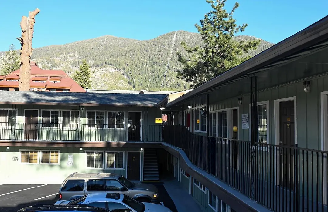 Budget Inn At The Heavenly Gondola-1