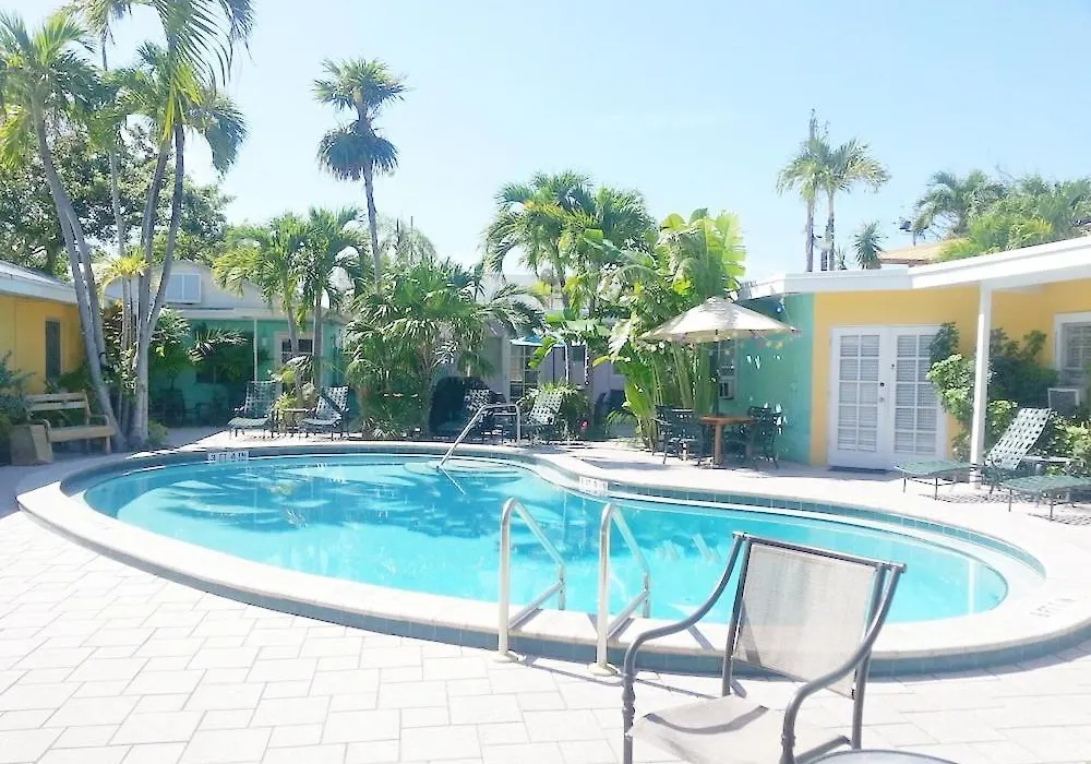 Alexander Palms Court - No Hidden Resort Fees!-1