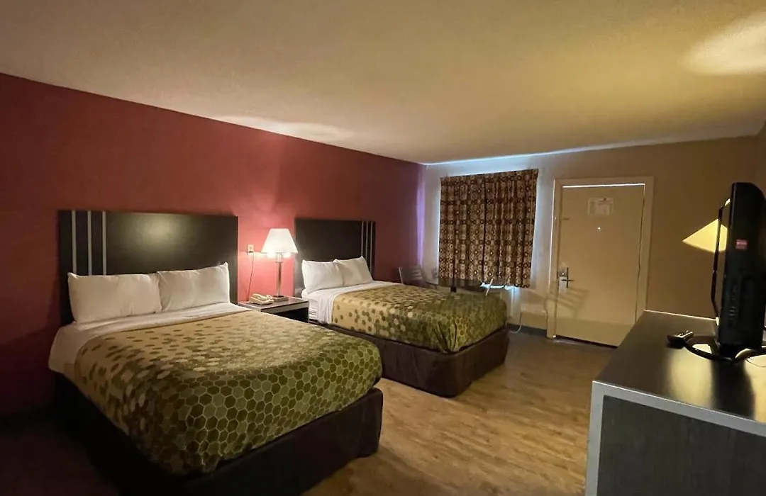 Economy Inn-1