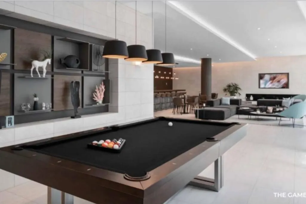 Sleek 2Bd 2Ba Condo In Miami Design District-1