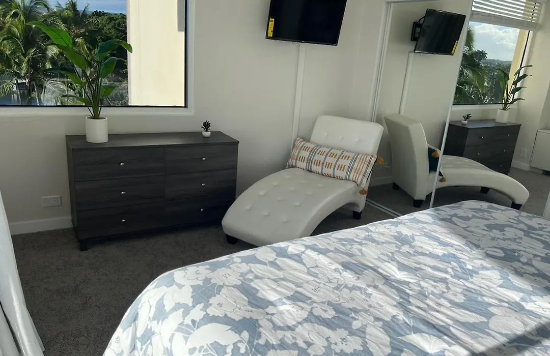 Stunning Views Best Location In Hilo 2Br Modern Condo-1